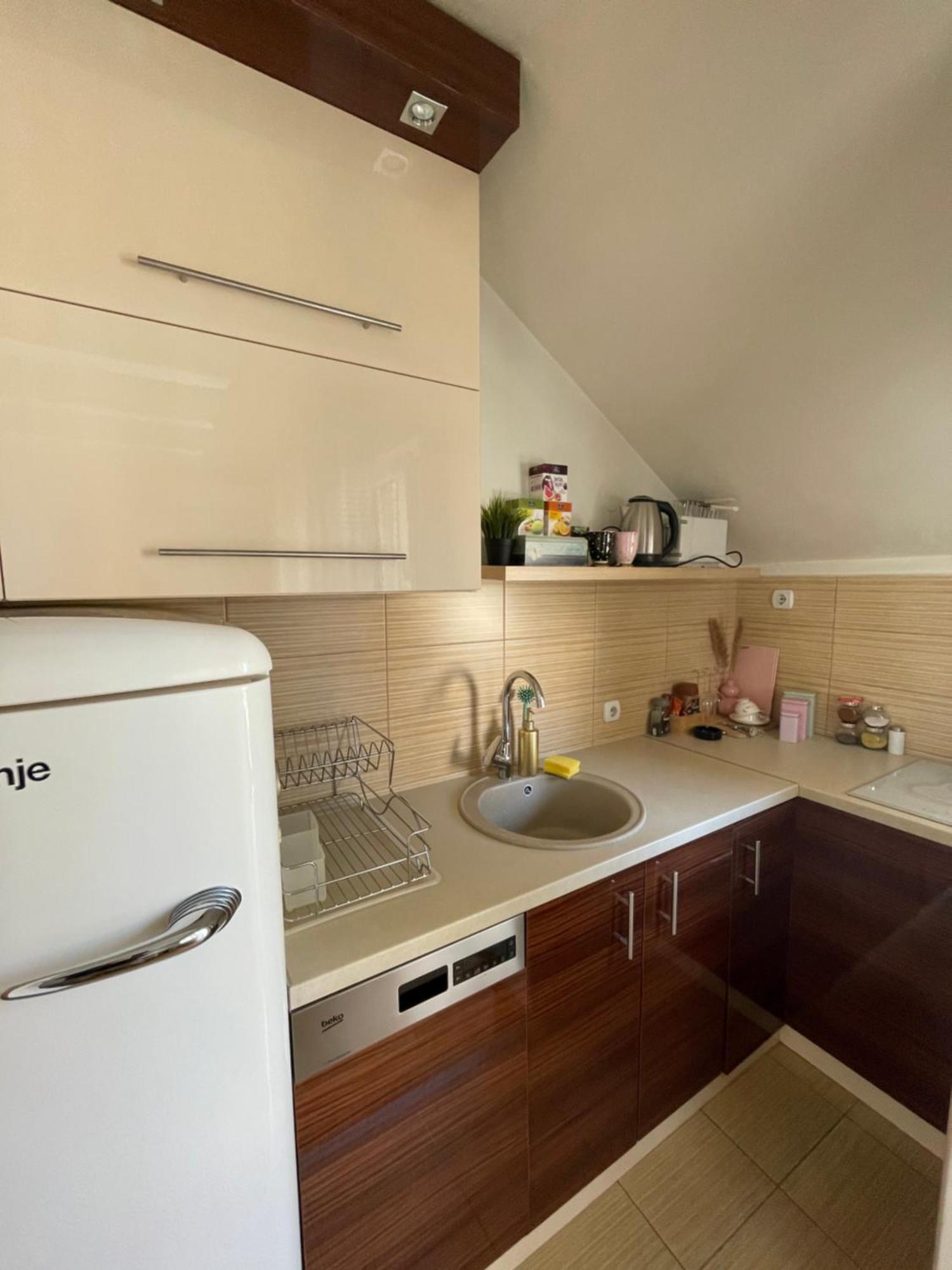 Charme Apartman Kruševac エクステリア 写真